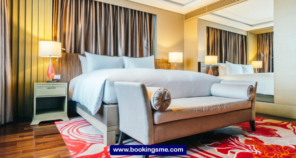 what is a boutique hotel